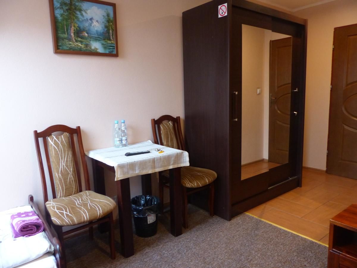 Отели типа «постель и завтрак» Karczma Góralska Вишнице-18